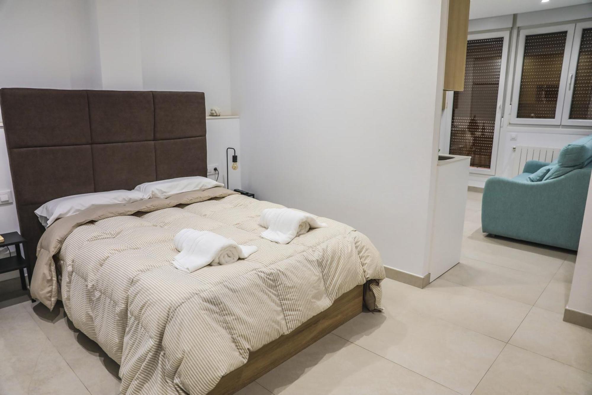 Apartamentos Sudestada 로그로노 외부 사진