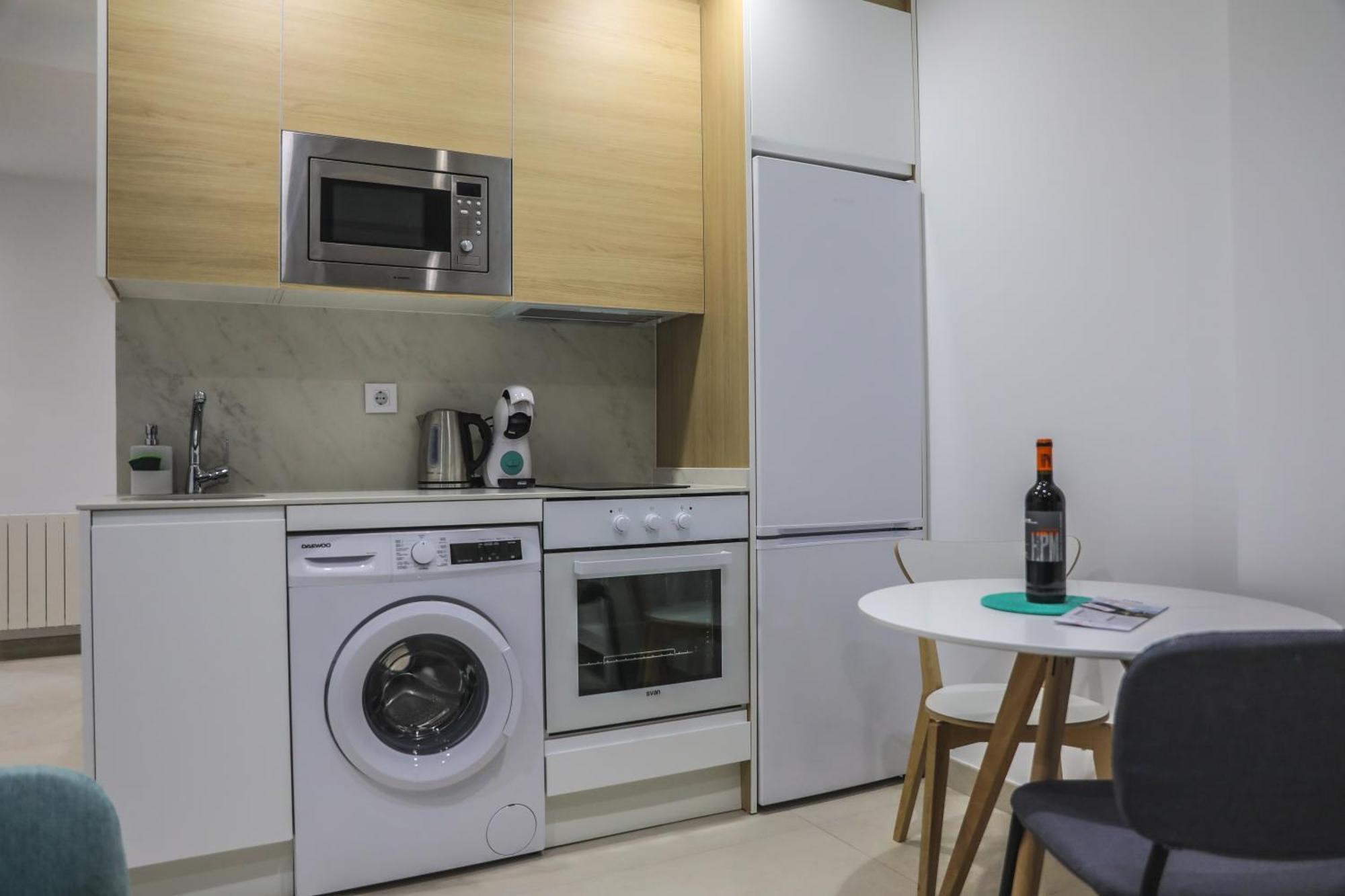 Apartamentos Sudestada 로그로노 외부 사진