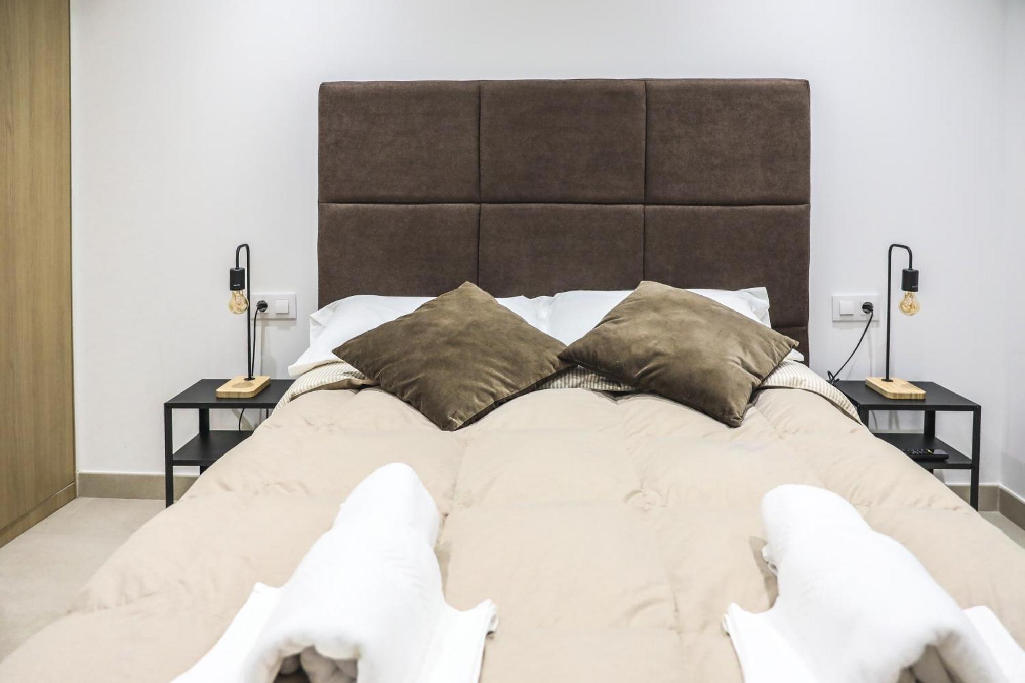 Apartamentos Sudestada 로그로노 외부 사진